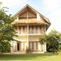 Giman Free Beach Resort