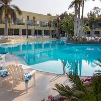 Paradise Inn Beach Resort