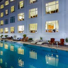 Kanchanaburi City Hotel