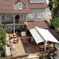 A&B Home Hotel