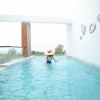 Veranda Pool Suite