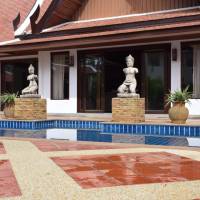 Sirinthara Villa