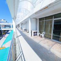 Break Point Hotel