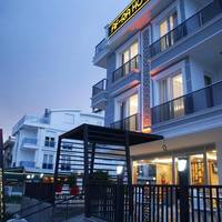 AF-RA Hotel