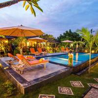 Dinatah Lembongan Villas