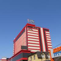 Forum Plaza