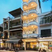 Golden Rooster Hotel