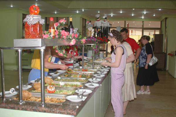 В ресторане