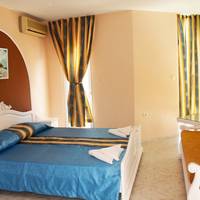 Hotel Paros II