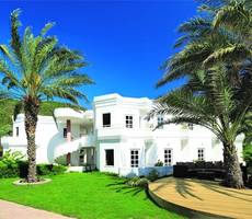 Bodrum Beach Club гл. ресторан.jpg