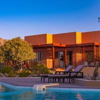 Sahab Resort and Spa 