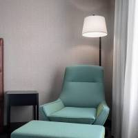 Four Points by Sheraton Hotel & Suites San Francisco Airport