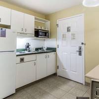 Suburban Extended Stay Of Fort Myers