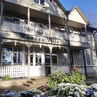 Апарт-отель WoodenVilla