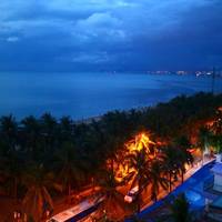 Sanya Canacoast Art Inn