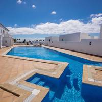 Apartamentos Corona Mar
