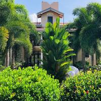 Peacock Villa