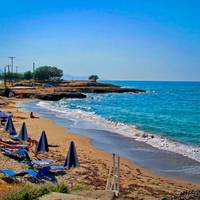Sea View Beachfront Villa Maria