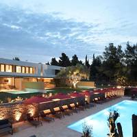 Amantes Villas and Suites
