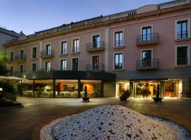 Hotel Balneari Vila de Caldes