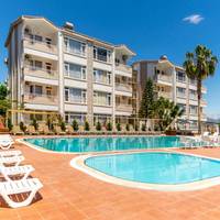 New Garden Hotel Side
