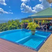 Treasure Cove Hotel & Restaurant