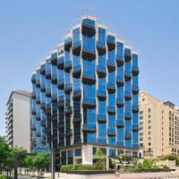 Adagio Premium The Palm