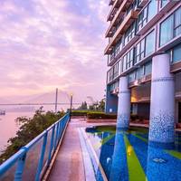 Bay Bridge Lifestyle Retreat