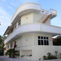Hanifaru Transit Inn