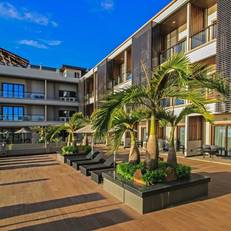 Two Seasons Coron Bayside Hotel