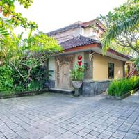 OYO 2404 Arca Guest House