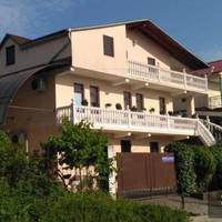 Sakura Guesthouse
