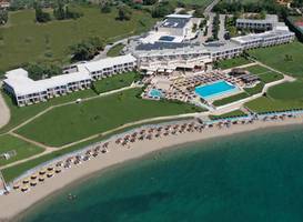 Ramada Plaza by Wyndham Thraki