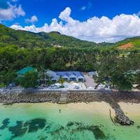 Le Nautique Luxury Beachfront Apartments