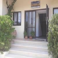 Elounda George Studios