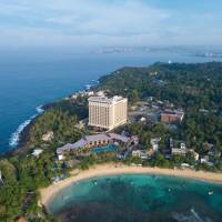 Araliya Beach Resort & Spa