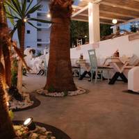 Saranda Hotel