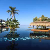 Marina Bay Luxury Resort & Spa