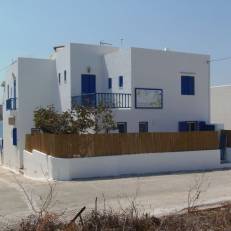 Heliotropio Studios & Apartments