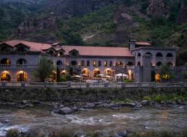 Tufenkian Avan Dzoraget Hotel