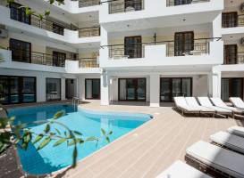 Artemis Hotel Apartments