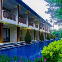 Grand Whiz Hotel Nusa Dua