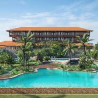 Cinnamon Bentota Beach