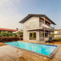 Sea Shell Beach Cottages & Suites