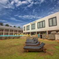 Avenra Beach Hotel