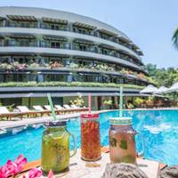Earl's Regent Hotel