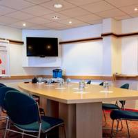 ibis Lyon Est Bron