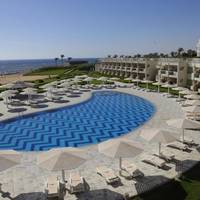 Sirena Beach Resort & Spa