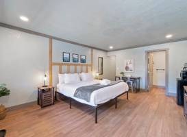 Blue Jay Lodge