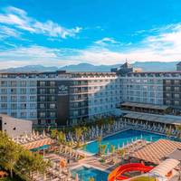 Vox Maris Resort